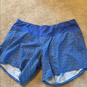 Oiselle Blue Geometric Women's Running Shorts size 6